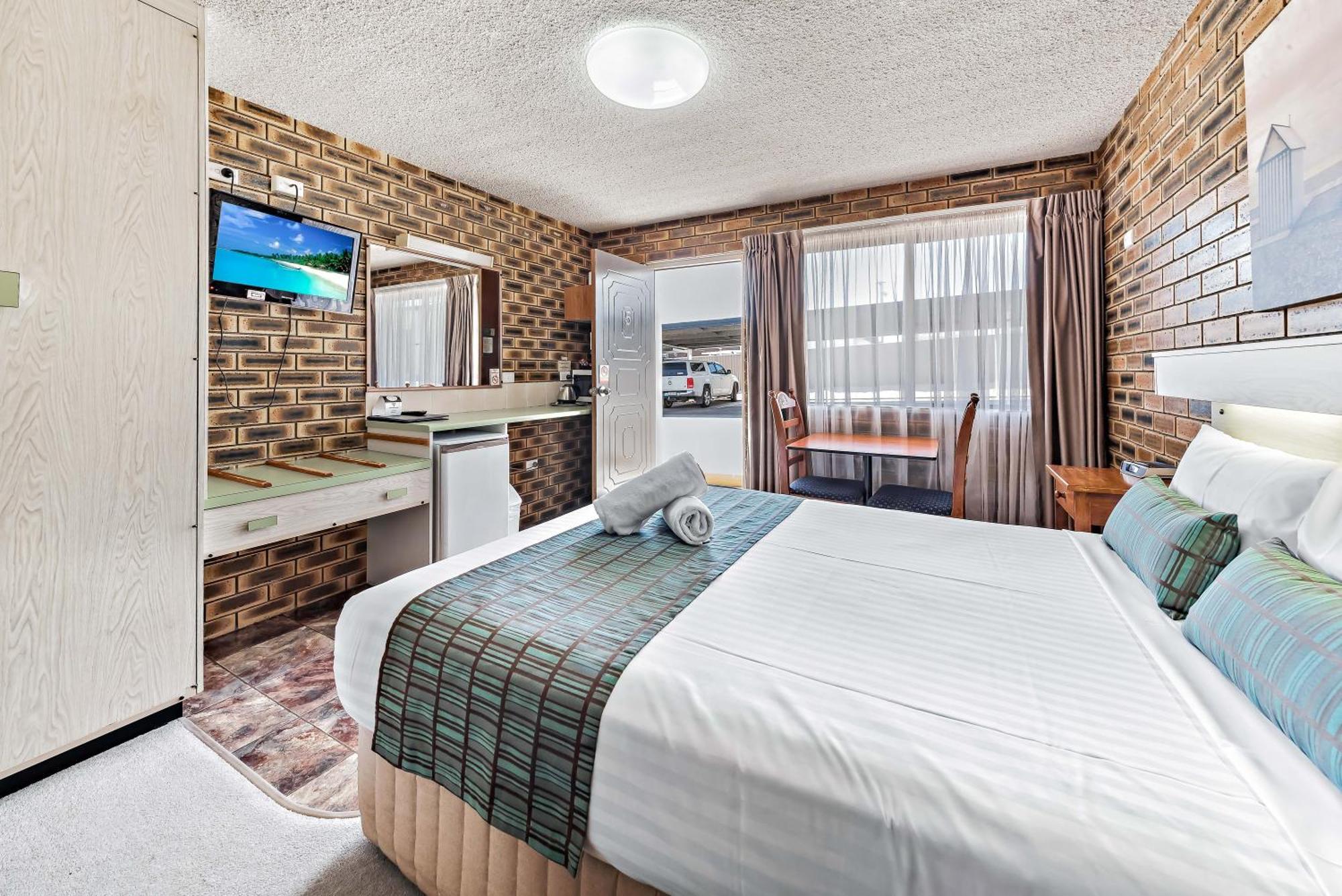 Apple & Grape Motel Stanthorpe Exterior photo